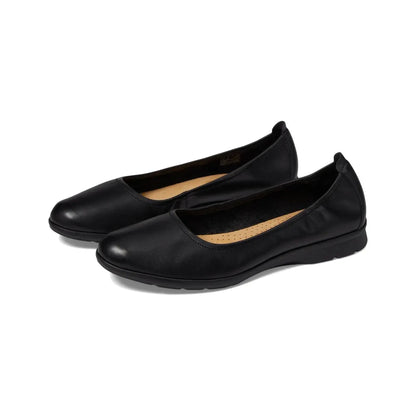 Calzado Clarks JENETTE EASE BLACK LEATHER / CUIR NOIR