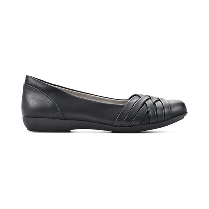 Calzado Cliffs by White Mountain CHIC BLACK/BURNISHED/SMOOTH