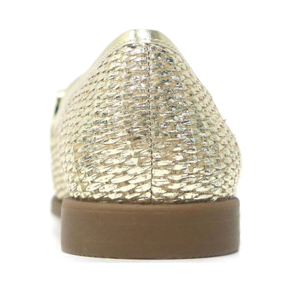 Mocasín Kenneth Cole Linda Bit Soft Gold Raffia para mujer - posterior