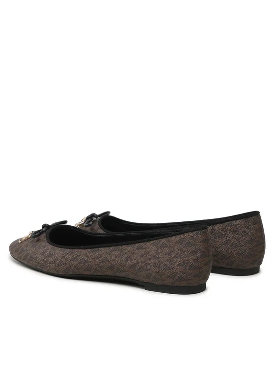 Michael Kors Nori Flat Brown 40F3NRFP1B - vista posterior