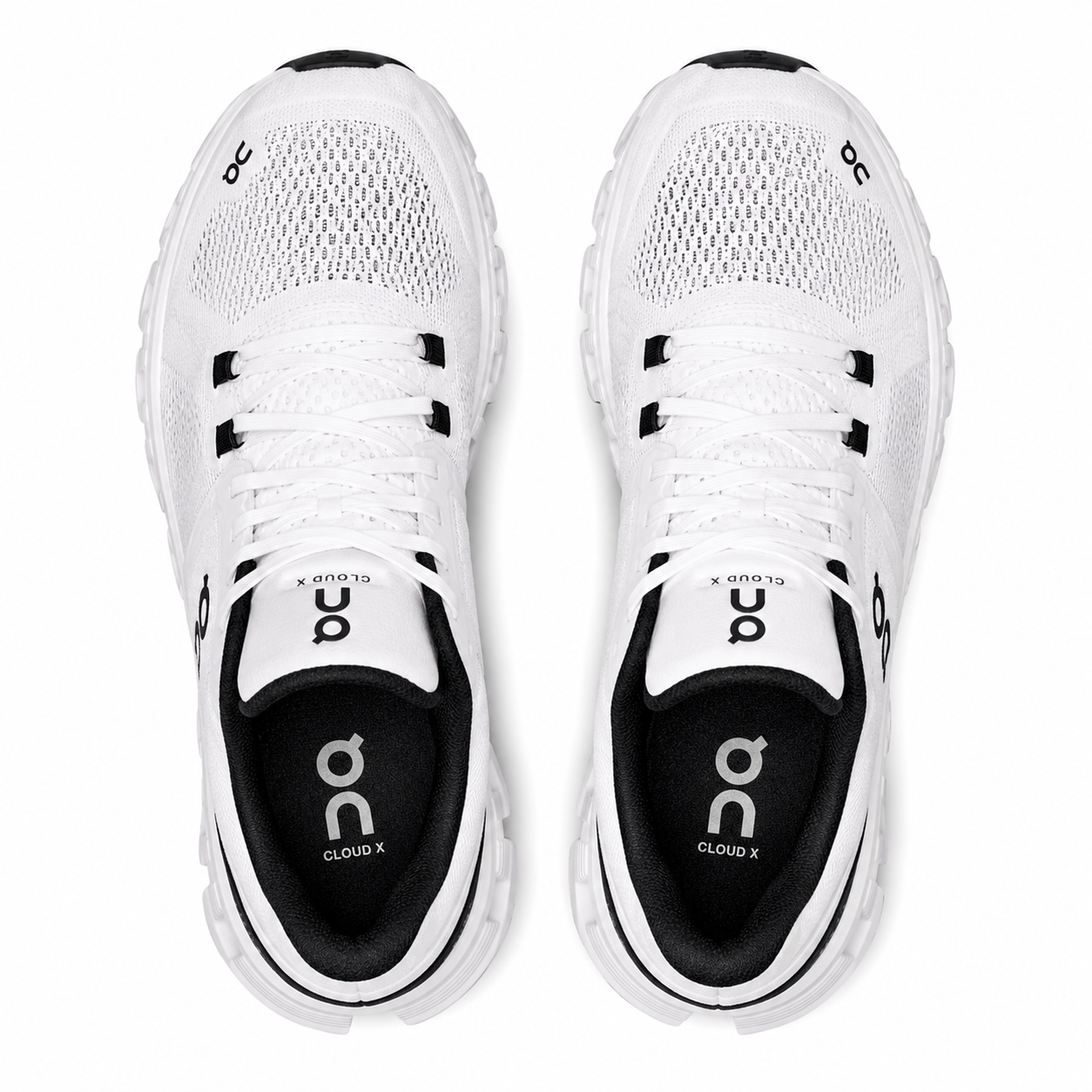 Tenis de Entrenamiento On Cloud X 3 White Black Mujer