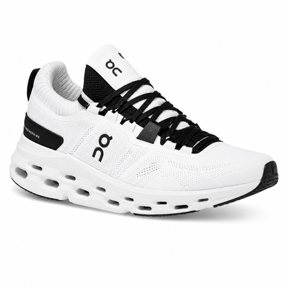 Tenis de Entrenamiento On Cloudnova X White Black Mujer