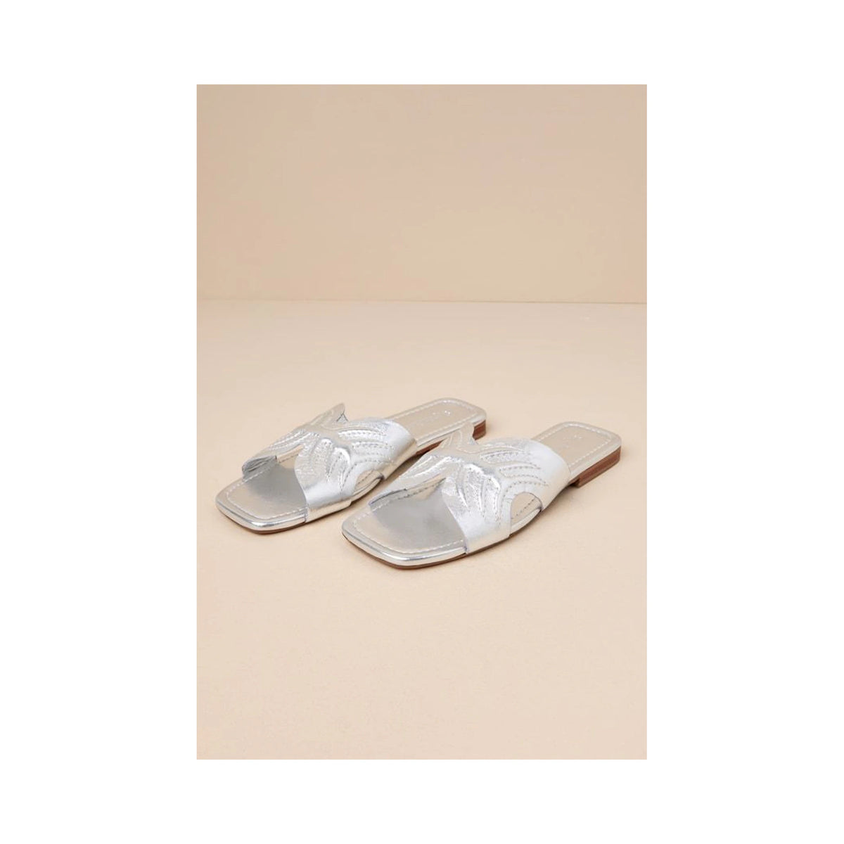 Seychelles Madhu Silver Metallic Leather - lateral