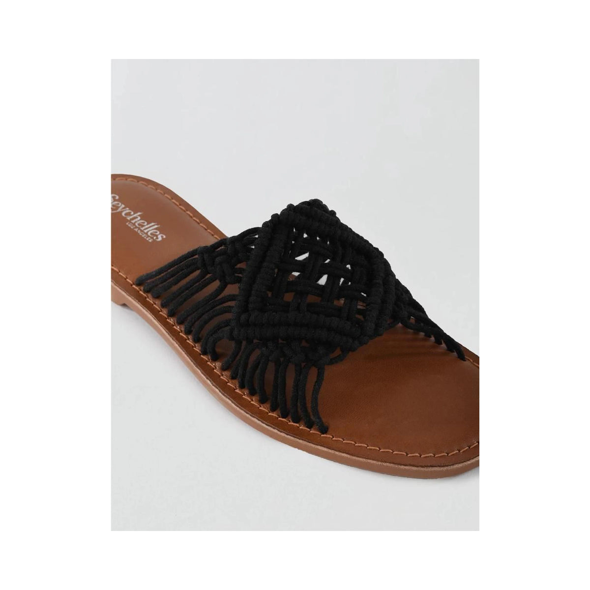 Seychelles Mahogany Crochet Black - detalle