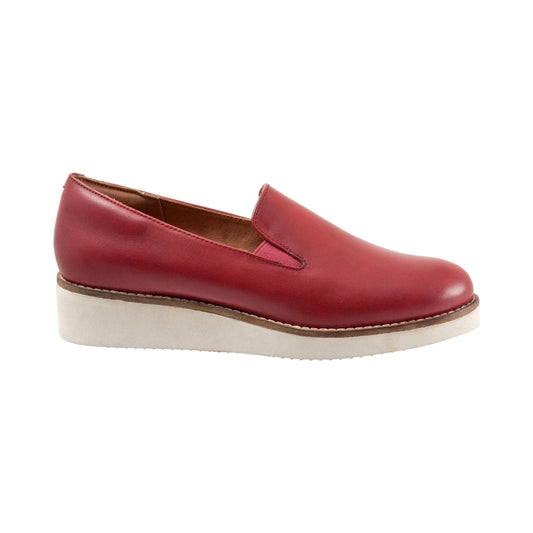 Mocasines SoftWalk Whistle Dark Red para mujer - perspectiva