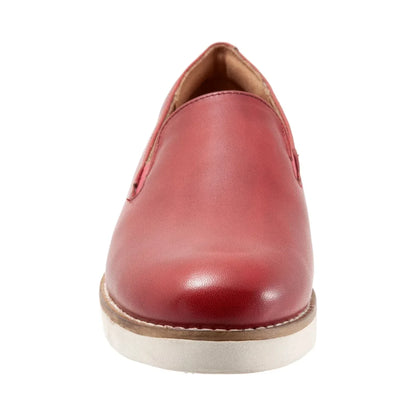 Mocasines SoftWalk Whistle Dark Red para mujer - detalle