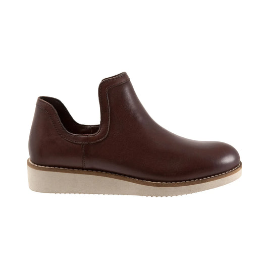 Botines SoftWalk Woodbury Dark Brown para mujer - perspectiva