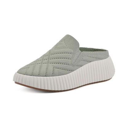 Tenis mule White Mountain Dystant Sage Green Fabric para mujer - perspectiva
